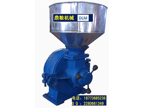 30型磨片式粉碎機(jī)、磨粉機(jī)磨粉機(jī)，磨片式，產(chǎn)量達(dá)1000公斤時(shí),粗細(xì)可調(diào)